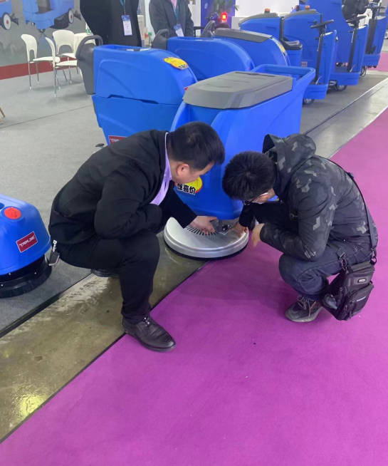 云林小型电动洗地机是否适合用于环卫保洁